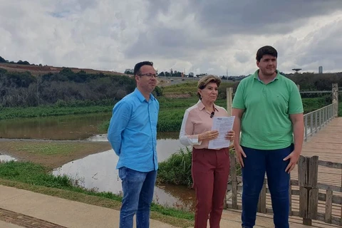 Prefeita Elizabeth assina ordem de serviço para obras do segundo Lago de Olarias