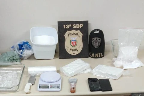 Com apoio de cão da GCM, Polícia Civil apreende 5Kg de cocaína em Ponta Grossa