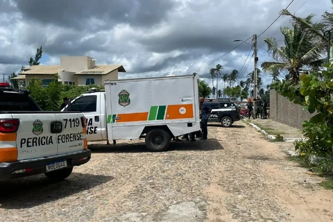 Policial civil mata quatro colegas de trabalho em delegacia no Ceará