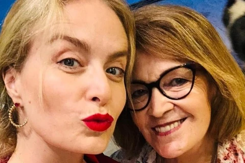 Angélica diz ter presenteado mãe com vibrador: 'Acho que adorou'