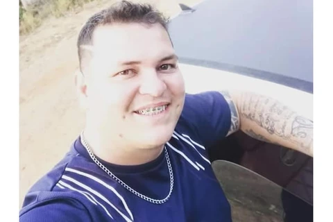 Homem cai de telhado e morre em Ponta Grossa