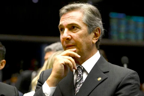 Maioria dos ministros do STF vota pela condenação de Collor