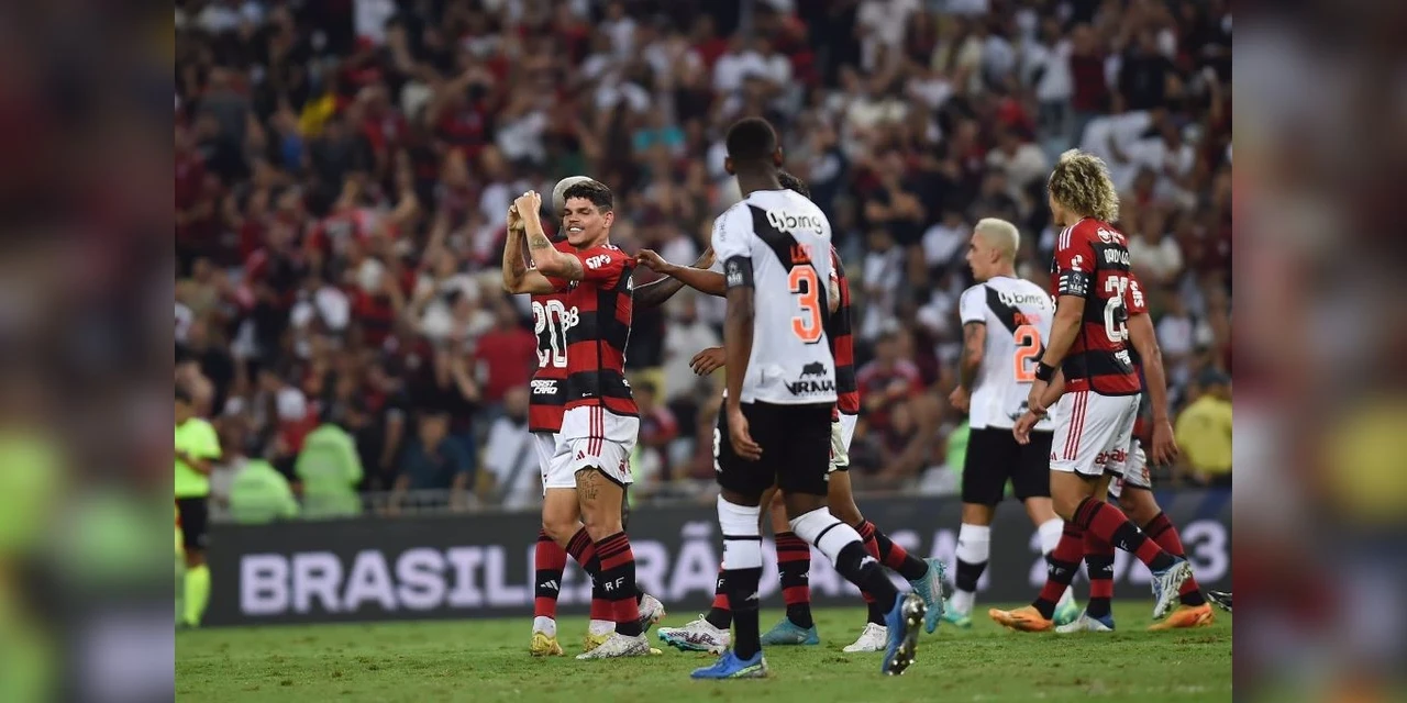 Flamengo goleia o Vasco por 4 a 1 no Maracanã