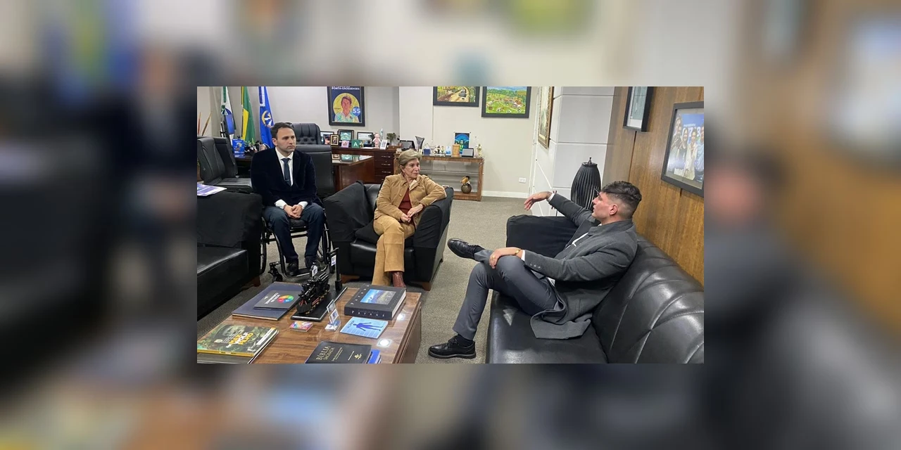 Prefeita e deputado Samuel Dantas discutem melhorias para PG