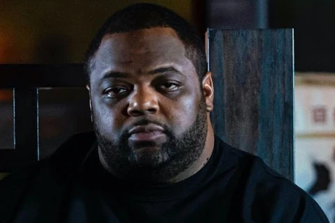 VIDEO: Rapper americano morre após desmaiar em palco durante show