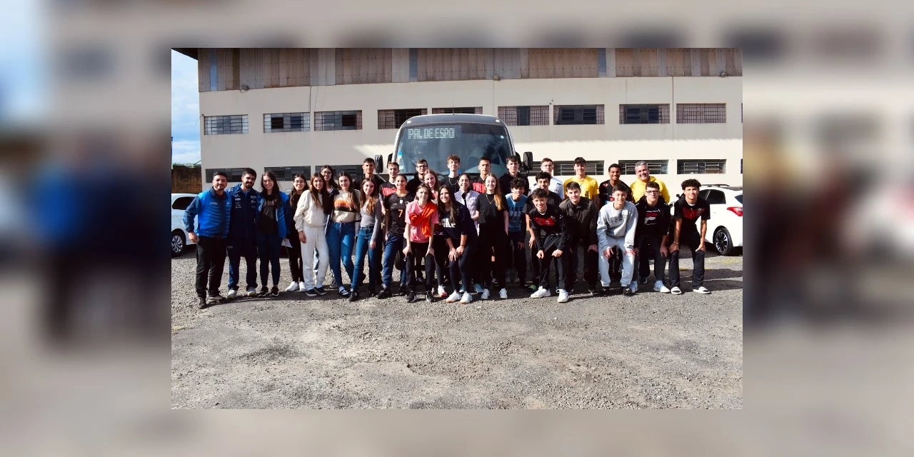 Atletas de PG embarcam para Jogos da Juventude