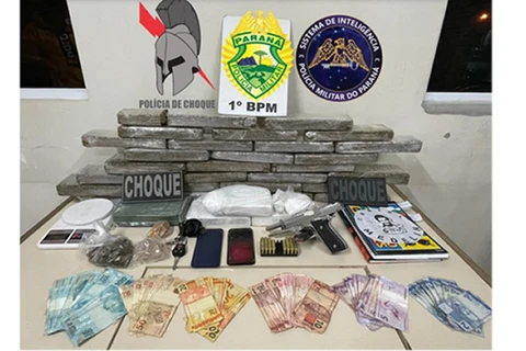 Choque apreende drogas, arma e dinheiro em bairro de PG