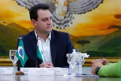 Governador lamenta mortes decorrentes de acidente aéreo no Paraná