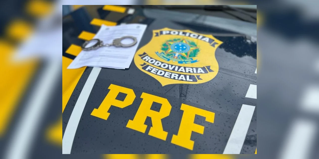 PRF prende homem procurado por tráfico de drogas e porte ilegal de arma de fogo