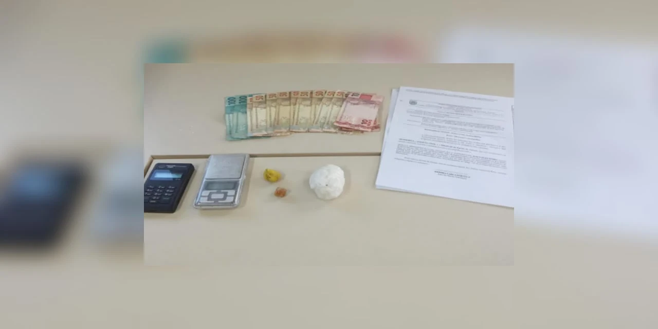 PM apreende drogas e suspeitos de envolvimento com tráfico em PG