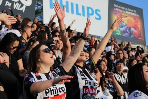 Com estádio lotado de mulheres e crianças, Operário vence o Floresta e assume a liderança da Série C