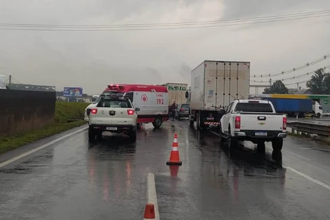 Idoso morre atropelado na BR-376, em Ponta Grossa