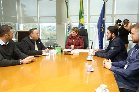 Prefeita anuncia o início das obras de duas unidades de saúde