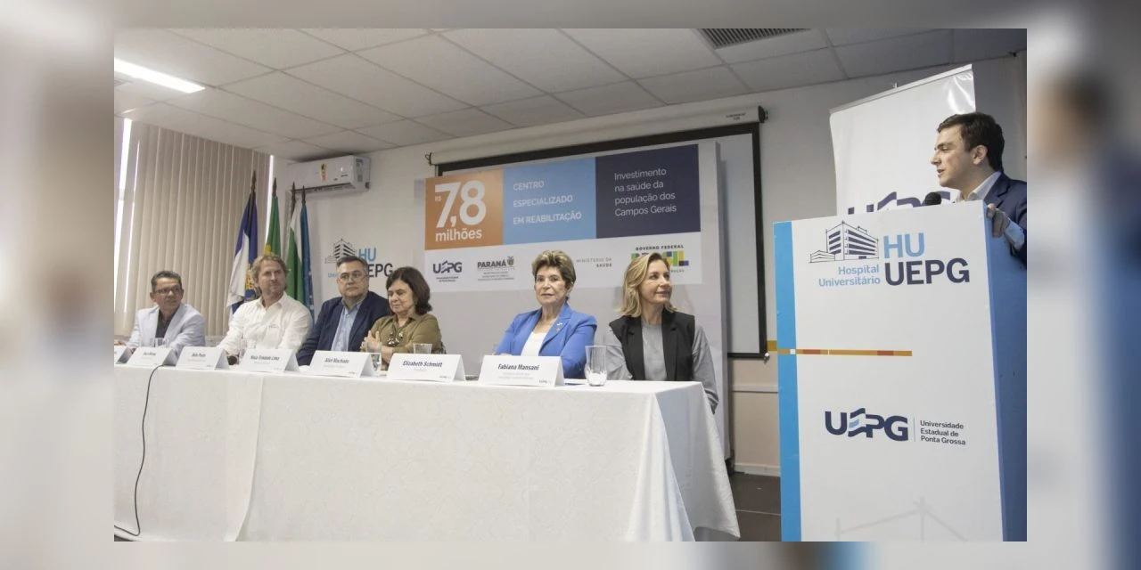 UEPG recebe R$ 7.8 mi de Ministério da Saúde e entrega ofício para novo prédio