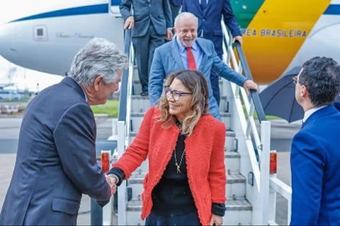 Em 7 meses, Janja viajou mais para fora do Brasil do que Michelle em 4 anos