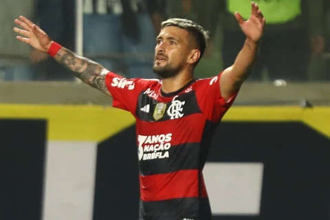 De virada, Mengão vence Atlético-MG por 2 a 1 no Independência, pelo Brasileirão