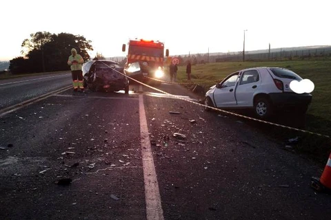 Colisão entre dois automóveis na PR-151 faz uma vítima fatal