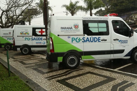 Prefeitura apresenta sete novas ambulâncias para a rede municipal de saúde