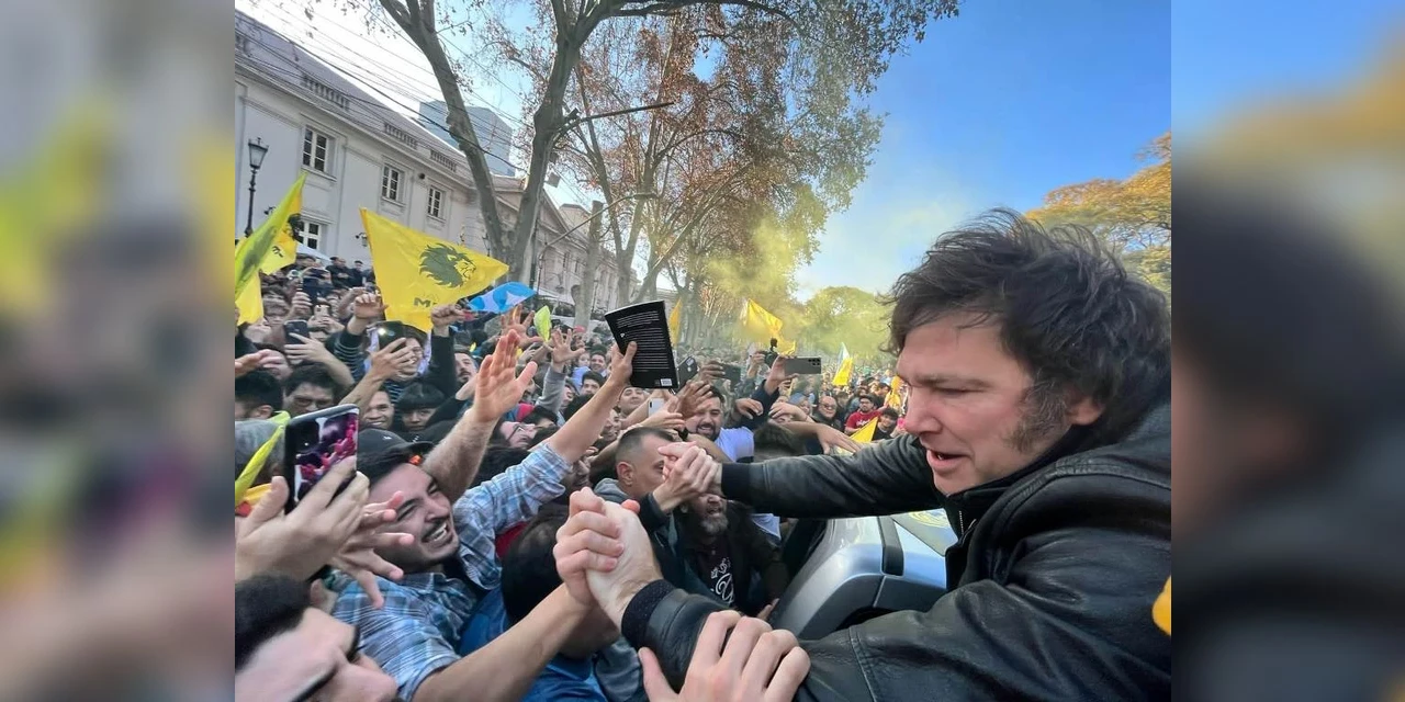 Populista de extrema-direita vence primárias na Argentina