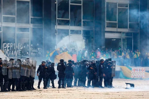 Policiais do DF são alvos de operação da PGR e PF referente aos atos de 8 de janeiro
