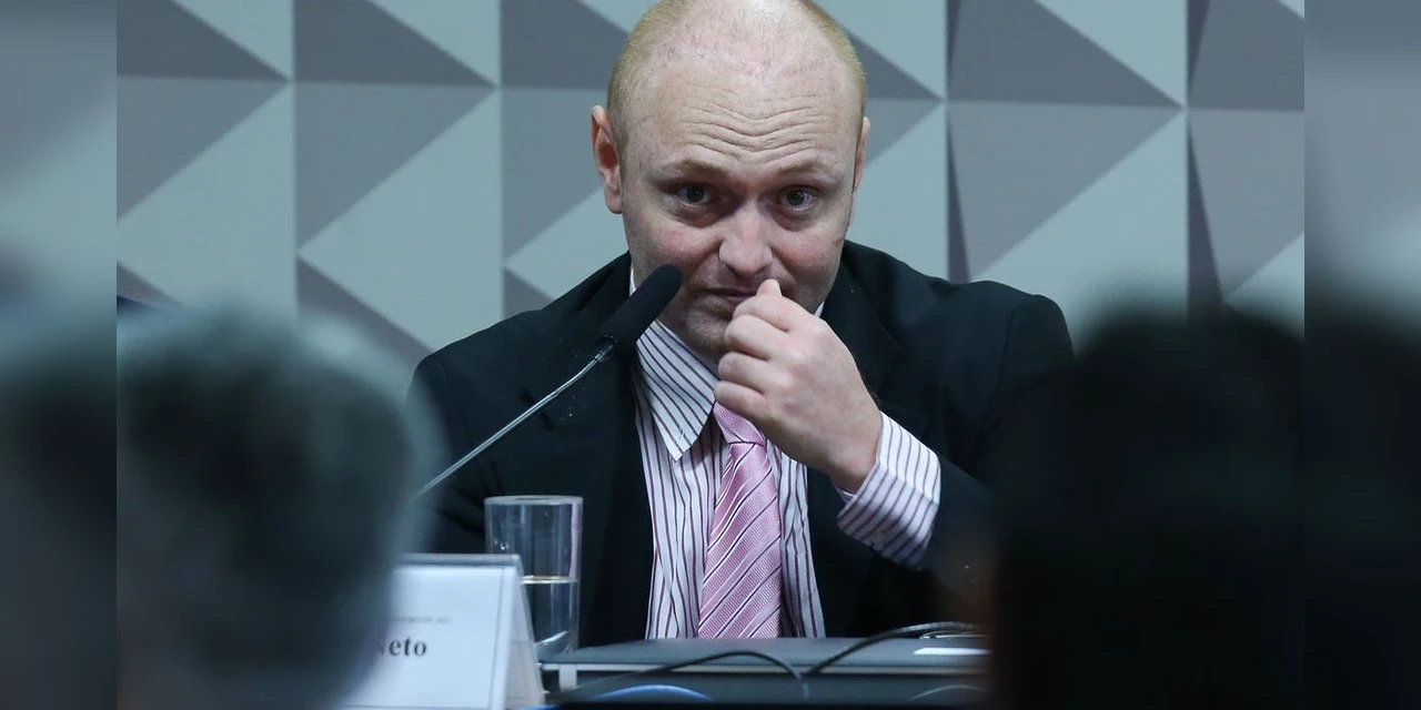 Justiça Federal condena hacker a 20 anos de prisão