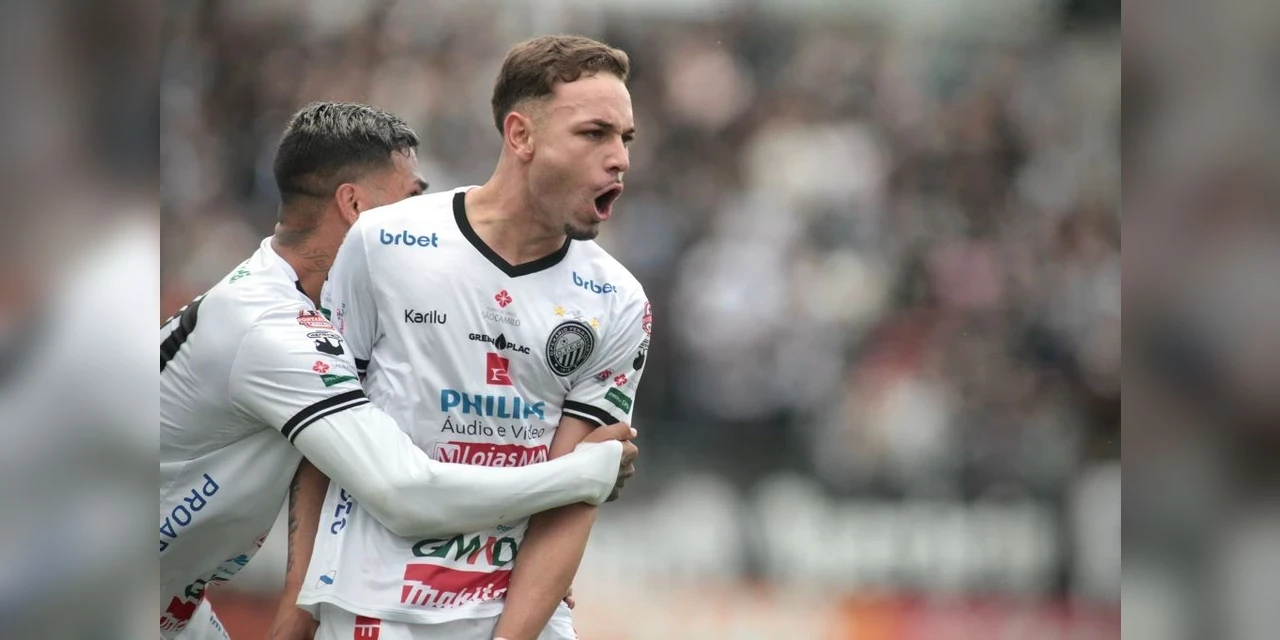 Operário vence o Brusque e termina a primeira fase na liderança da Série C