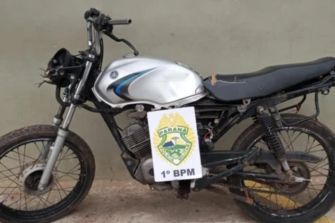 Homem é preso com veículo adulterado e mandado de prisão em aberto, em PG