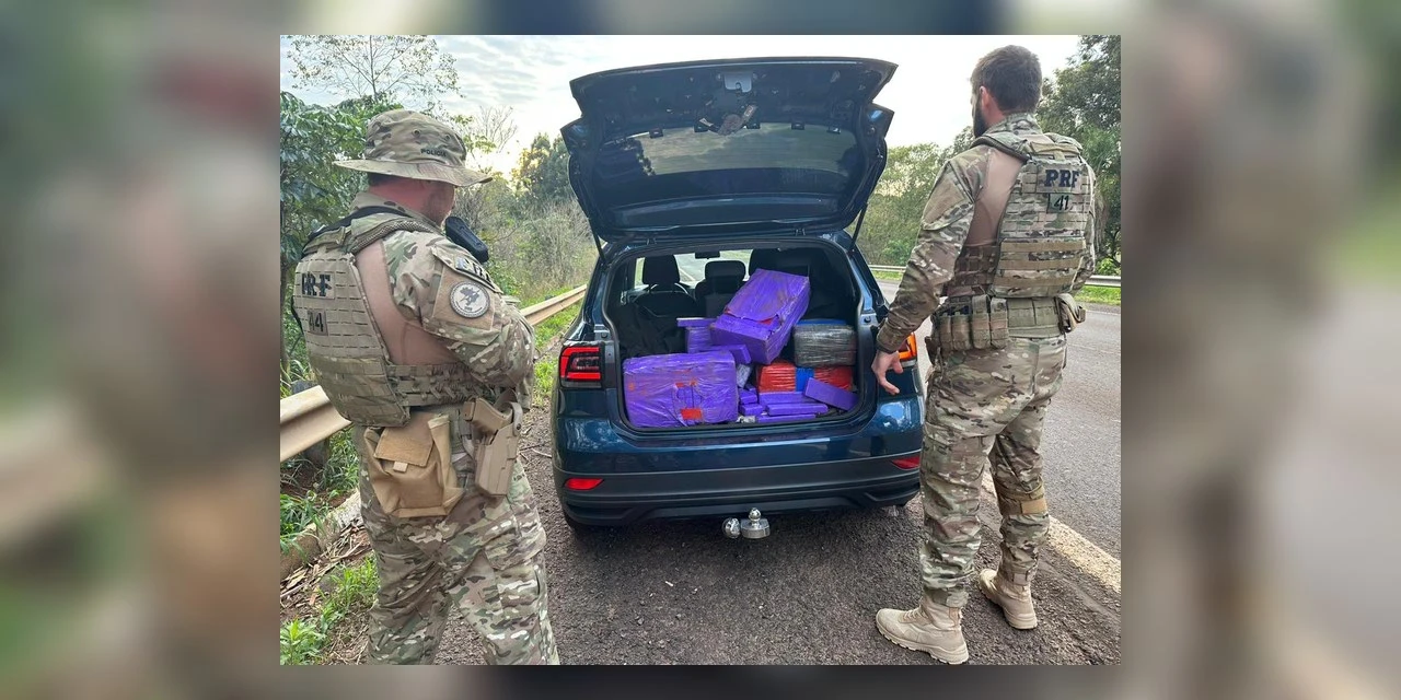 Após fuga, PRF apreende mais de 400 quilos de maconha no Paraná