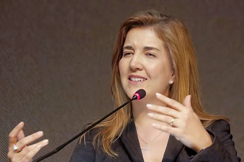 Lula indica advogada Daniela Teixeira para o STJ