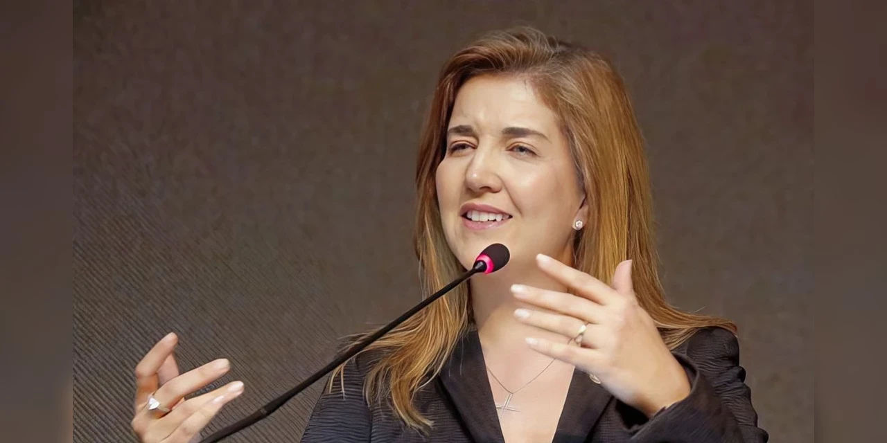 Lula indica advogada Daniela Teixeira para o STJ