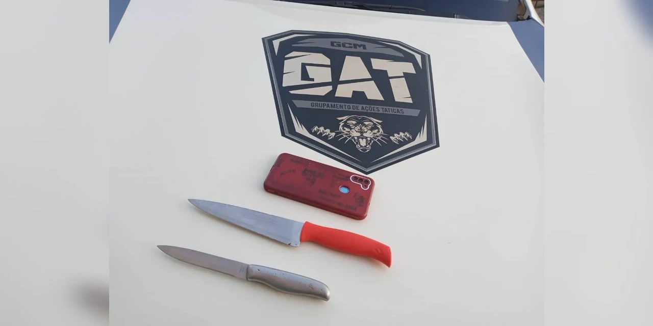 Dois adolescentes armados de faca roubam outro adolescente no centro de PG