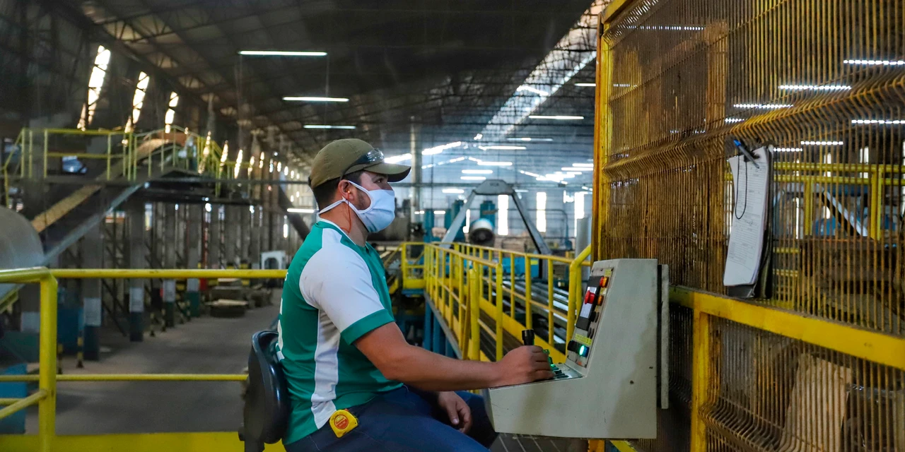 Paraná supera a marca de 3 milhões de pessoas com empregos formais