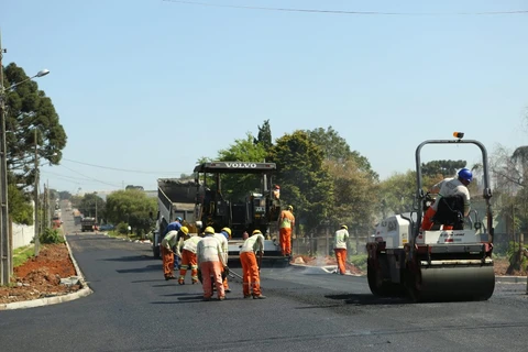 Prefeitura segue com obras do Programa Asfalto Novo PG nas vilas Cipa e Pina