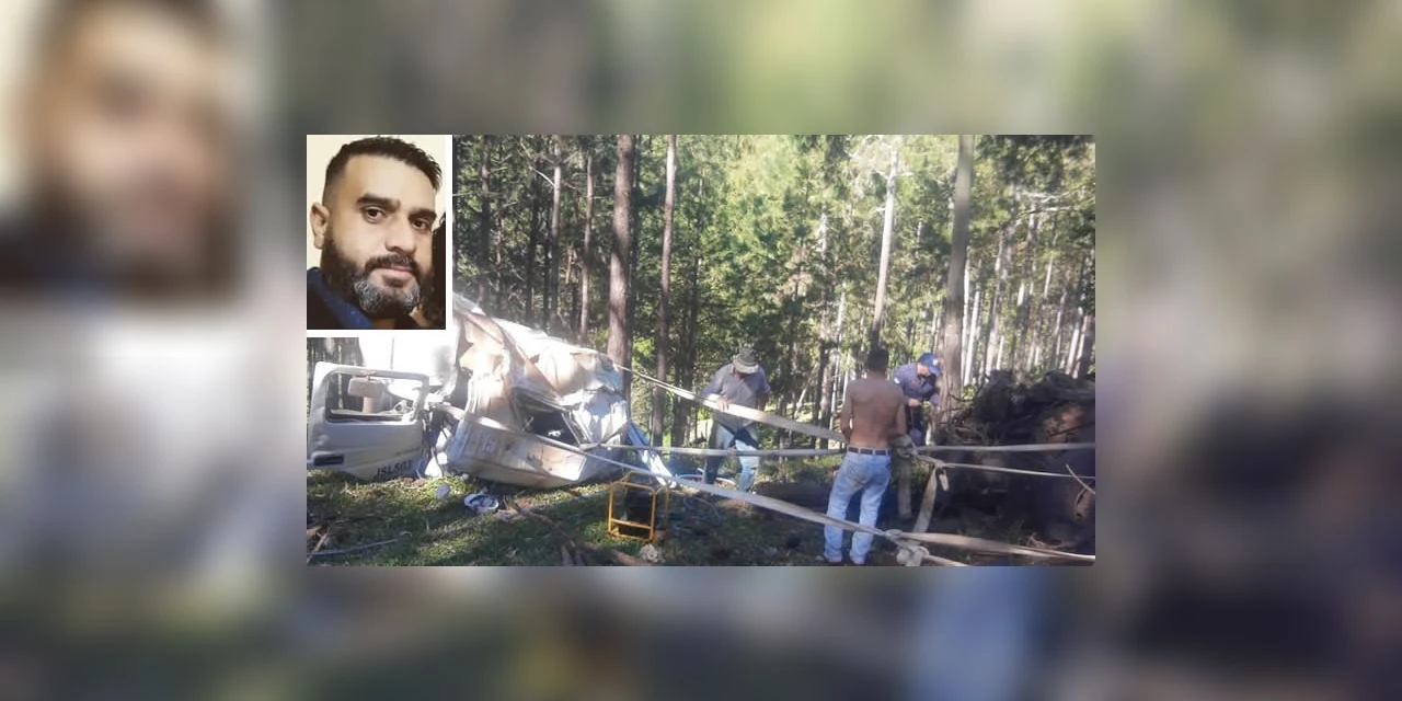 Carreta tomba e motorista morre na PR-239 em Reserva