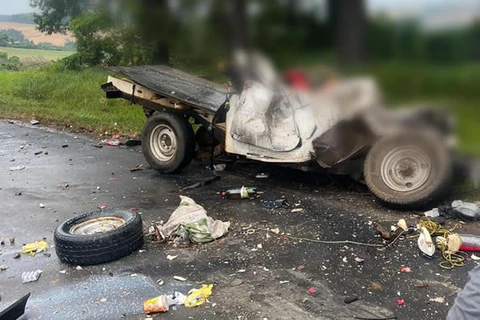 Grave acidente deixa três mortos em Reserva