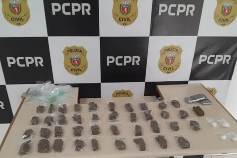 Polícia civil realiza prisão em flagrante de tráfico de drogas em Castro