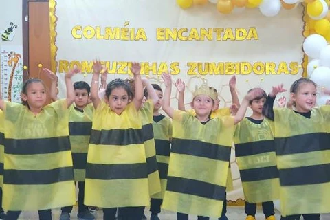 CMEI de PG entrega mais um “Jardim de Mel” para cuidar do meio ambiente