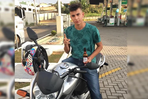 Jovem de 20 anos morto em acidente é identificado