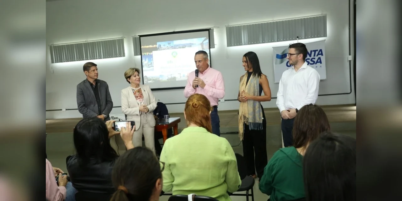 Comitiva do Ministério do Turismo e de instituto argentino realizam visita técnica em Ponta Grossa
