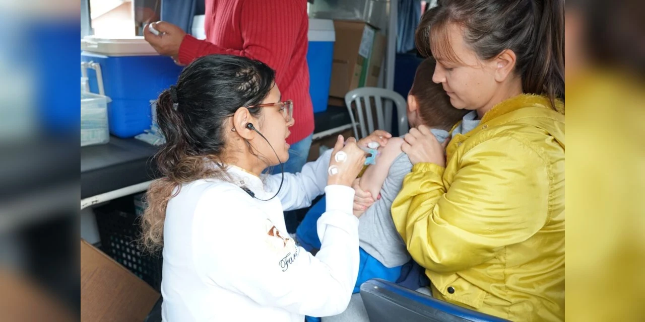 Prefeitura de Ponta Grossa realiza campanha de multivacinação