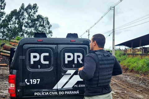PCPR cumpre mandado de internação contra suspeito de atear fogo na própria casa