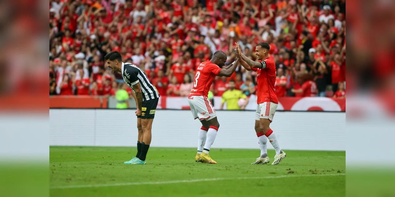 Inter goleia o Santos por 7 a 1