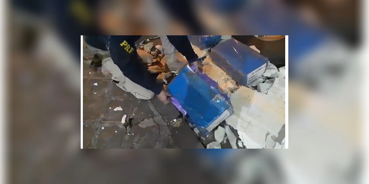 PRF apreende quase 1,5 toneladas de maconha em meio a carga de frango na BR-277, em Irati