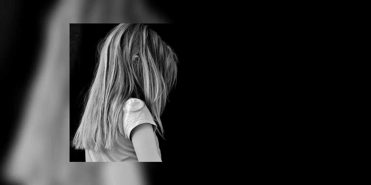 Pai é preso acusado de abusar sexualmente da própria filha de 5 anos