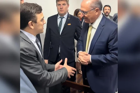 Aliel se reúne com Alckmin por ações contra as enchentes no Paraná