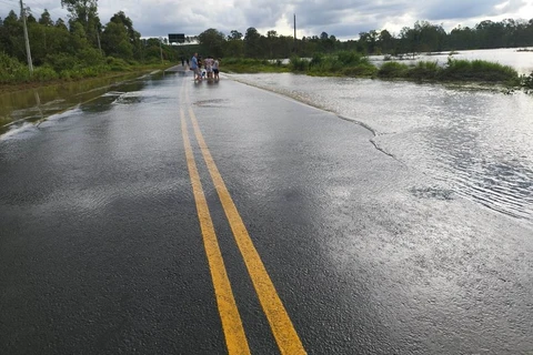 PR-151 próximo ao aeroporto é liberada em sistema pare e siga