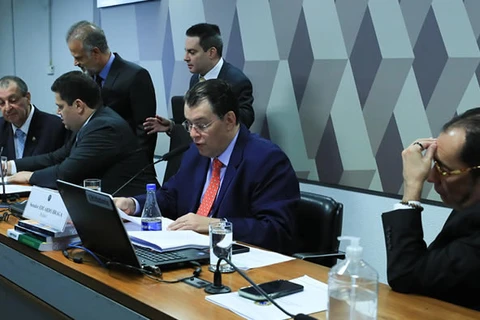 CCJ do Senado aprova reforma tributária