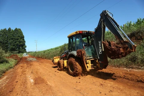 Estrada do Alagados tem tráfego parcialmente liberado