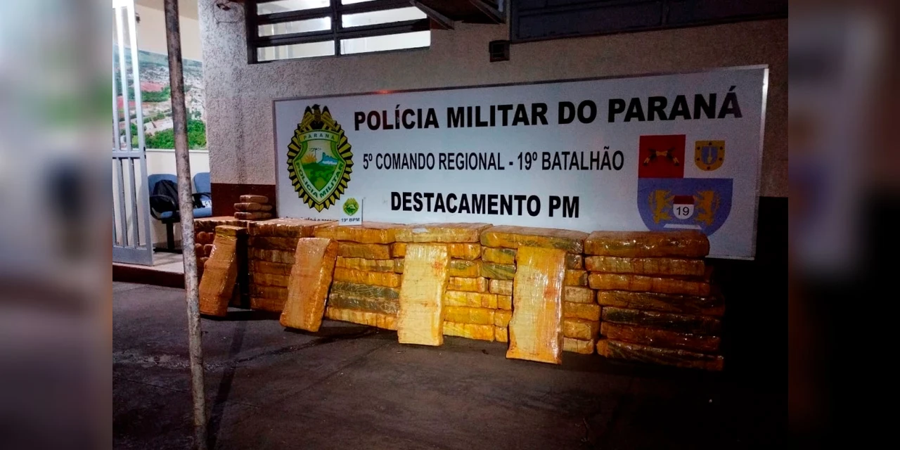Polícia Militar apreende 512 quilos de droga semelhante à maconha no Paraná