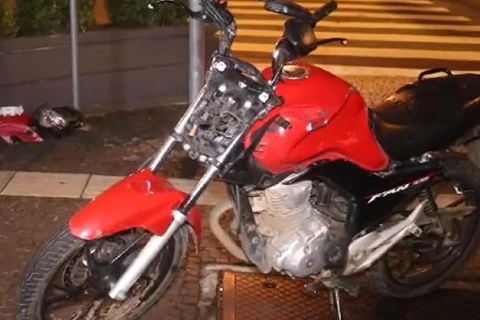 Jovem perde a vida após acidente entre moto e caminhão na Vicente machado, em PG